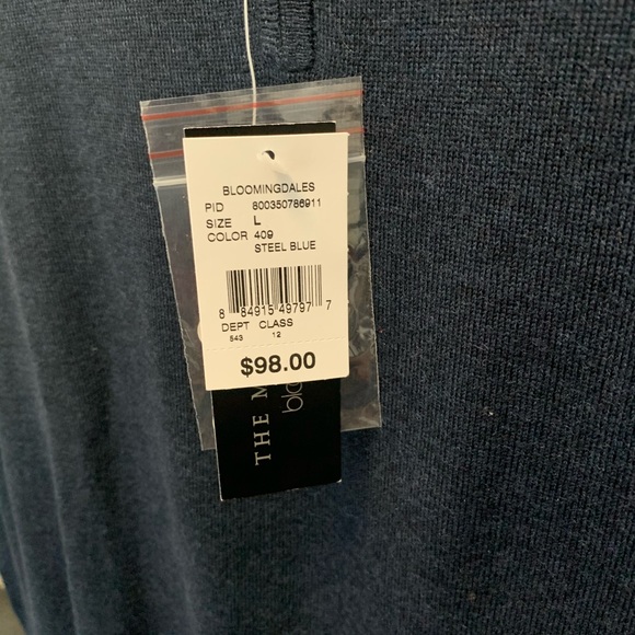 Bloomingdales Men’s 1/4 zip wool sweater. - Picture 6 of 6